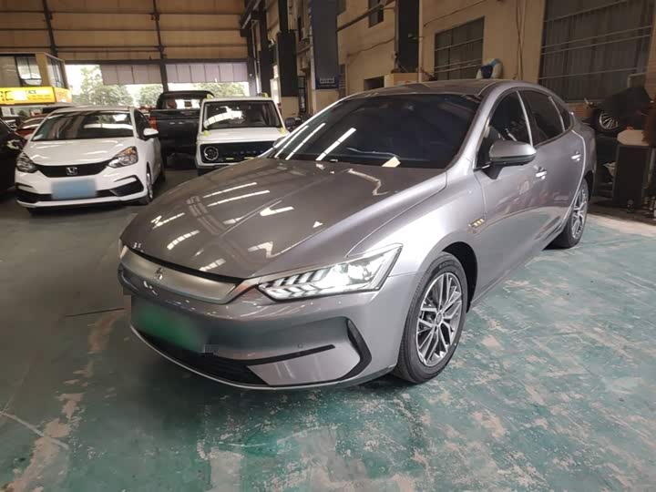 Фото 2 - BYD Qin Plus