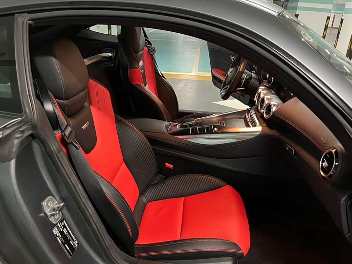 Photo 6 - Mercedes-Benz AMG GT