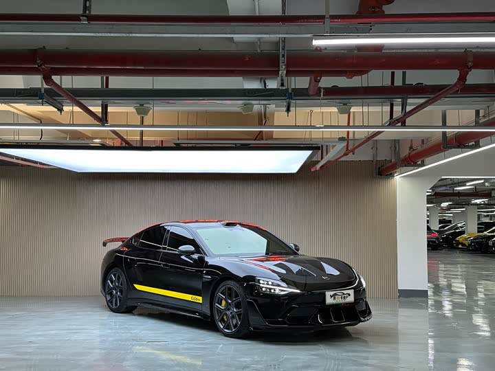 Фото 3 - Xiaomi SU7 Ultra