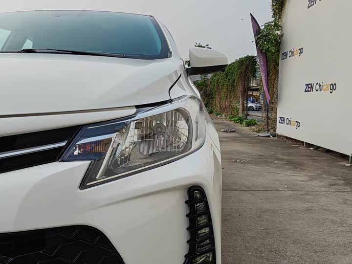 Фото 3 - Toyota Vios FS