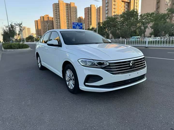 Фото 3 - Volkswagen Lavida