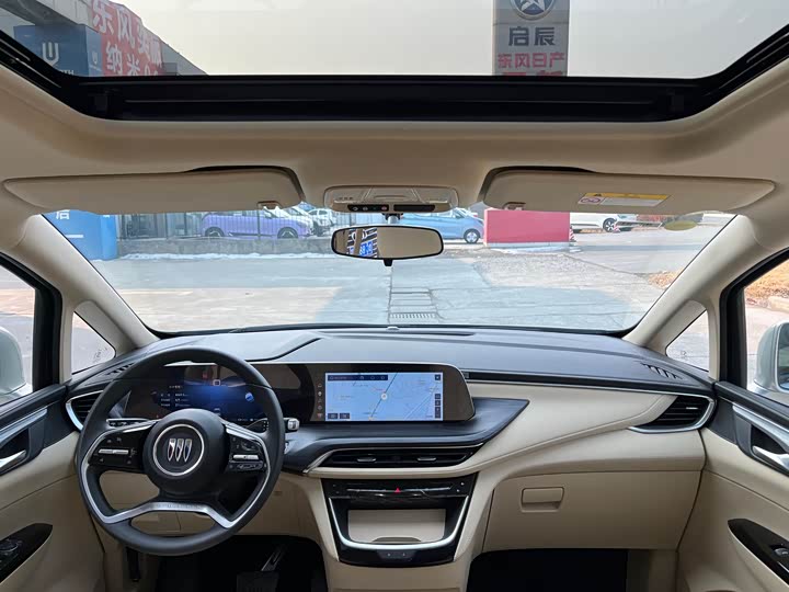 Фото 7 - Buick GL8 Hybrid