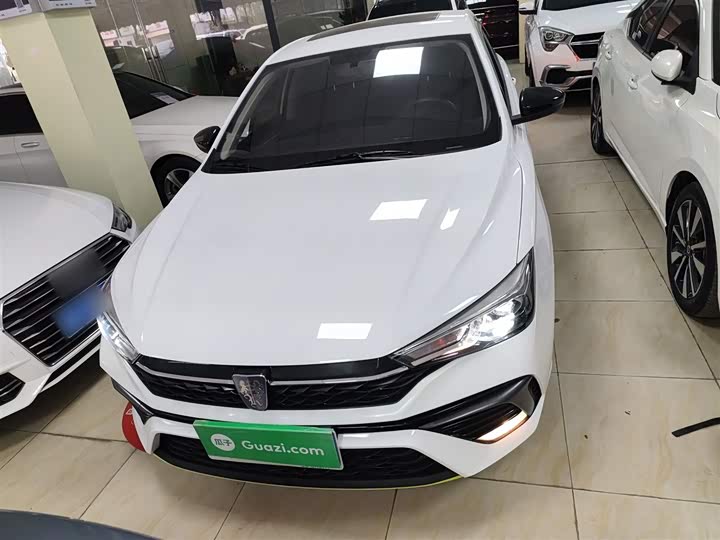 Фото 3 - Roewe i5