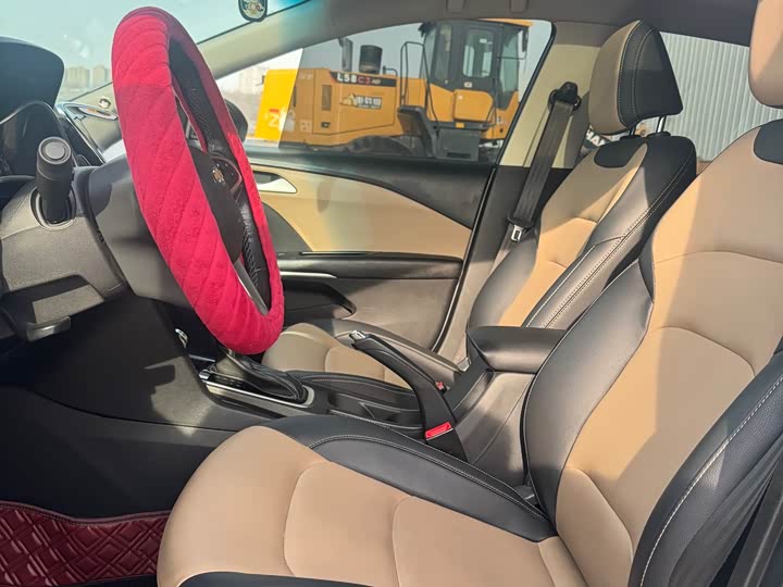 Фото 7 - Chevrolet Monza