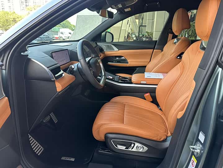 Фото 4 - XPeng G9