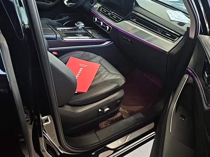 Фото 8 - Hongqi HS5