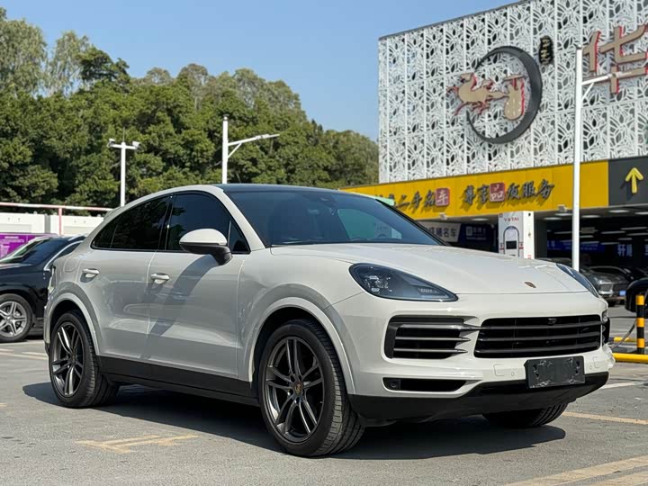 Фото 3 - Porsche Cayenne