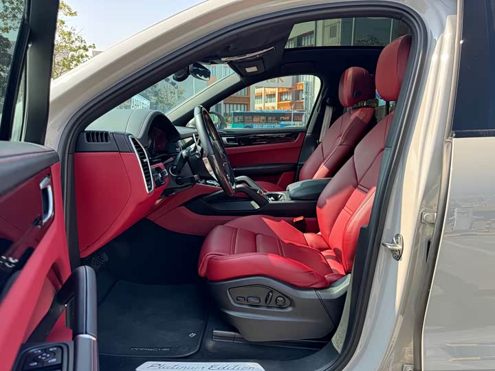 Фото 4 - Porsche Cayenne