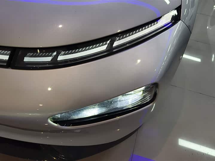 Фото 5 - XPeng P7