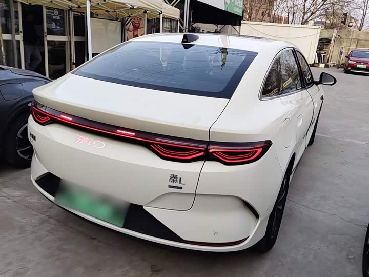 Фото 7 - BYD Qin L