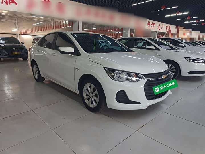 Фото 4 - Chevrolet Onix (Cavalier)