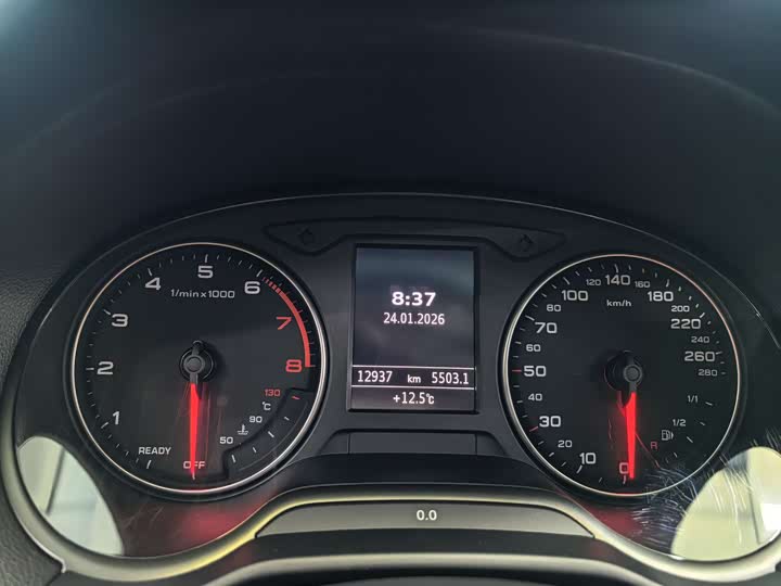 Фото 8 - Audi Q2L