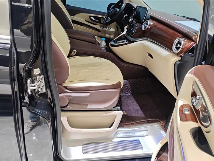 Фото 8 - Mercedes-Benz Vito