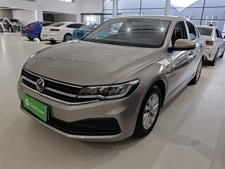 Фото 2 - Volkswagen Bora