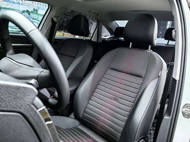 Фото 7 - Volkswagen Lavida