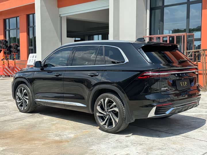 Фото 7 - Geely Monjaro