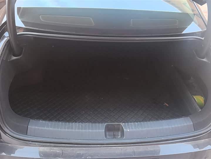 Фото 4 - Volkswagen Magotan