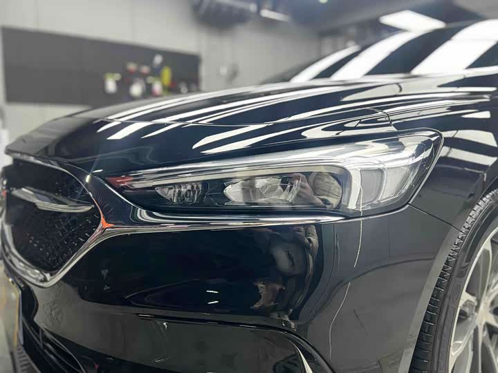 Фото 4 - Buick LaCrosse