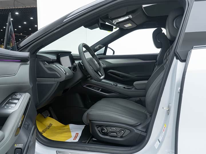 Фото 6 - BYD Song L