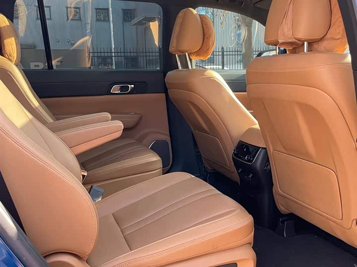 Фото 8 - LiXiang One