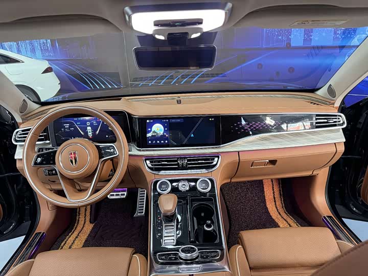 Фото 7 - Hongqi H9