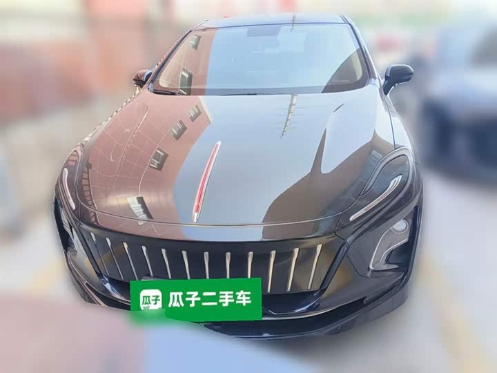 Фото 5 - Hongqi E-QM5