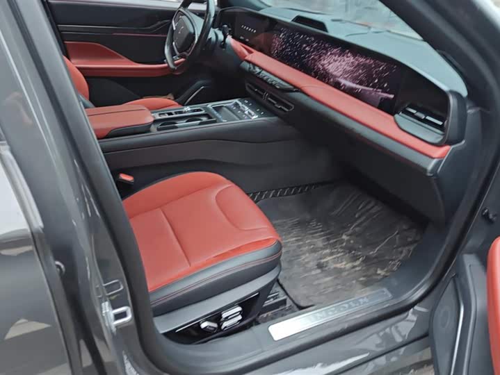 Фото 8 - Lincoln Z (Zephyr)