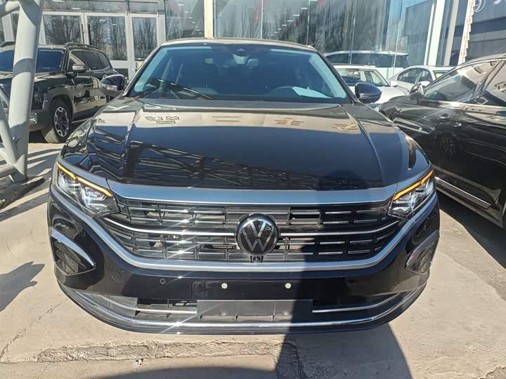 Фото 3 - Volkswagen Passat