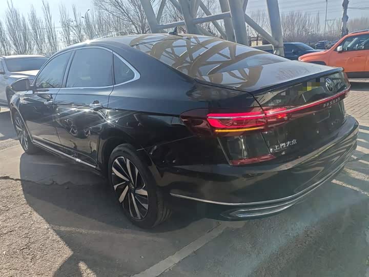 Фото 5 - Volkswagen Passat