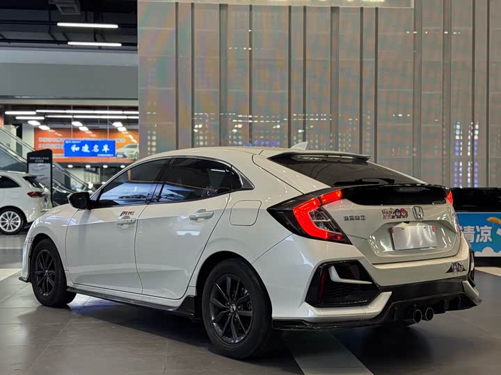 Фото 4 - Honda Civic