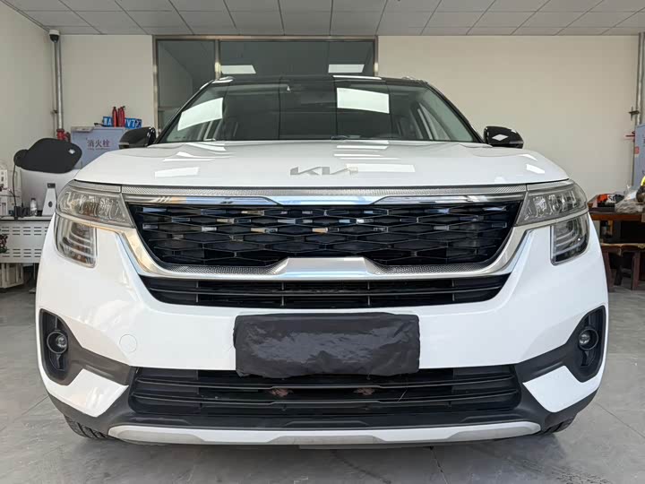 Фото 4 - Kia KX3