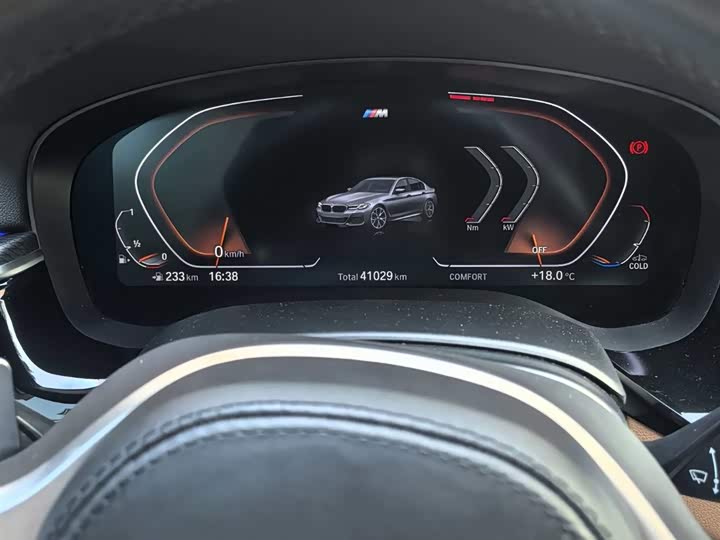 Фото 3 - BMW 5 Series