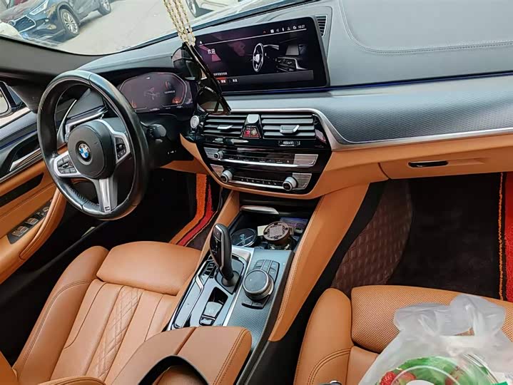 Фото 4 - BMW 5 Series