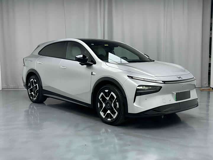 Фото 3 - XPeng G7