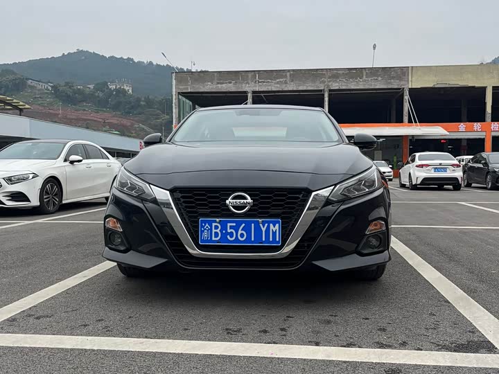 Фото 2 - Nissan Teana