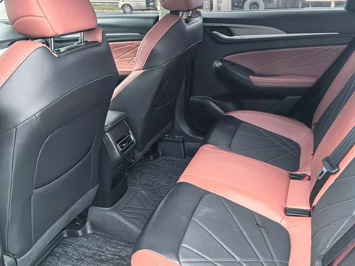 Фото 6 - Changan Eado Plus