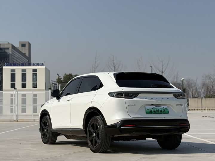 Фото 4 - Honda e:NS1