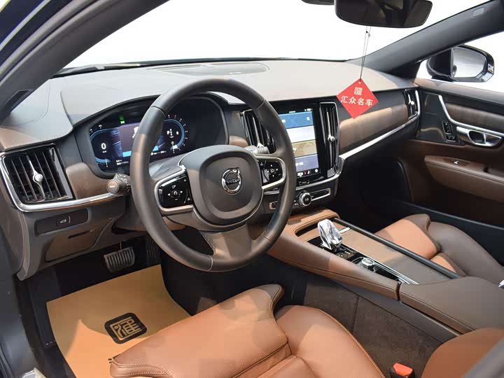 Фото 5 - Volvo S90