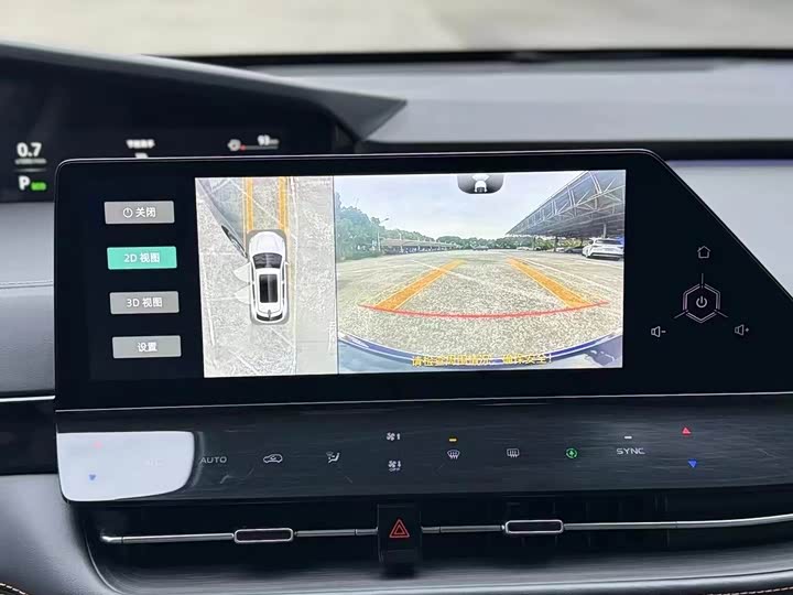 Фото 9 - Changan UNI-K