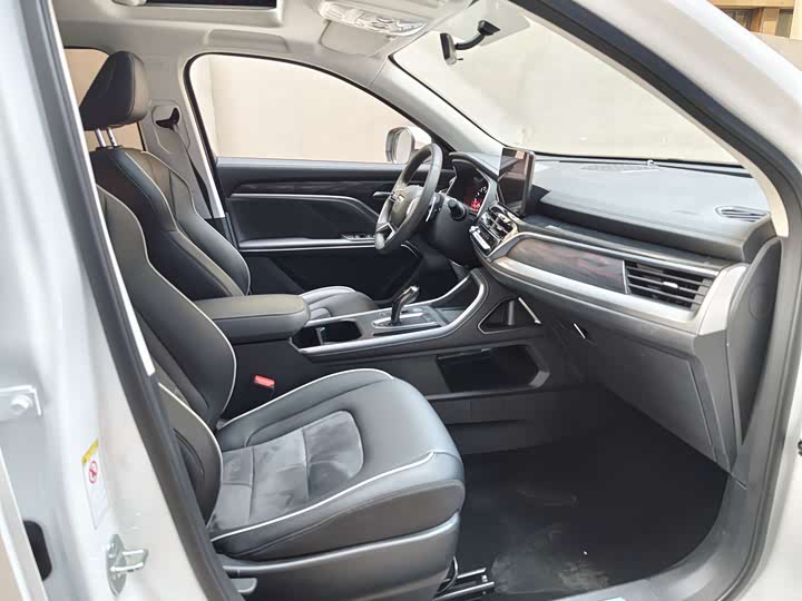 Фото 6 - Haval H6