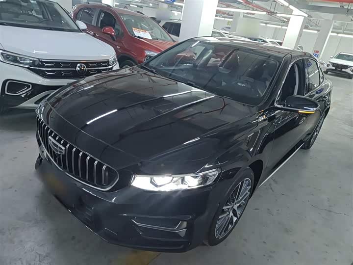 Фото 2 - Geely Preface