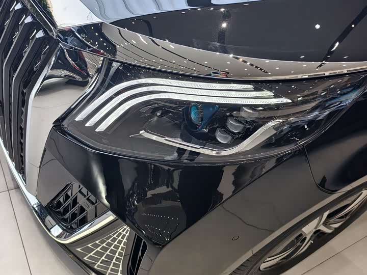 Фото 8 - Mercedes-Benz Vito