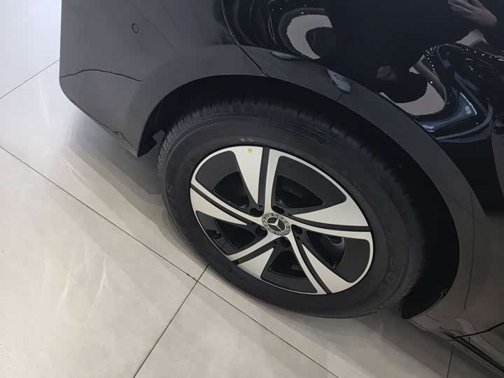 Фото 9 - Mercedes-Benz Vito