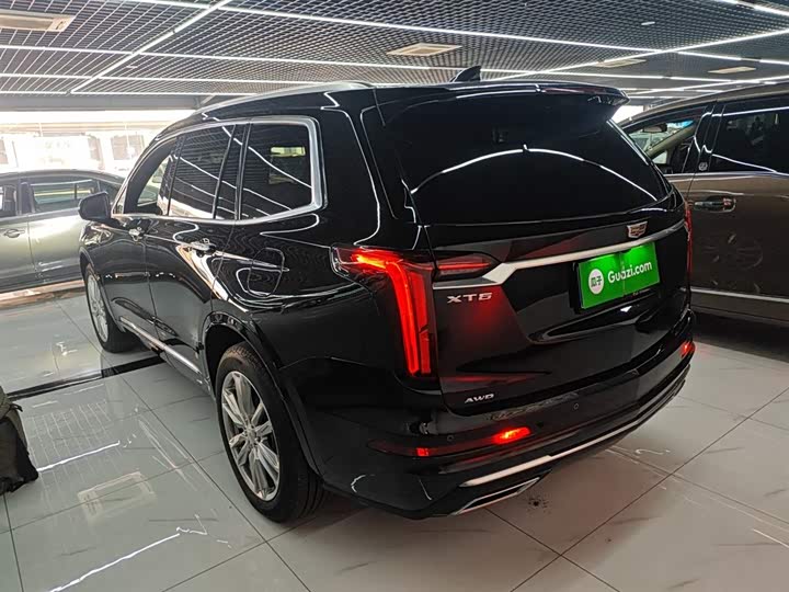 Фото 5 - Cadillac XT6