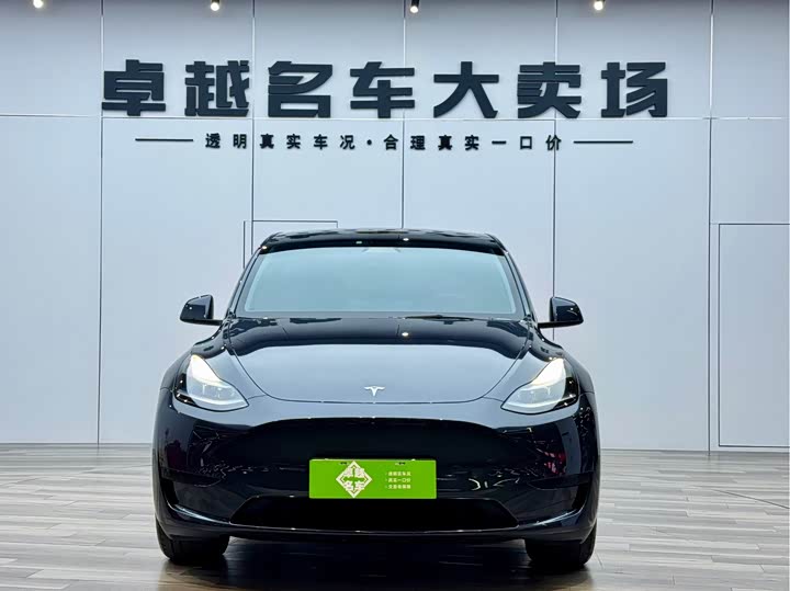 Фото 2 - Tesla Model Y