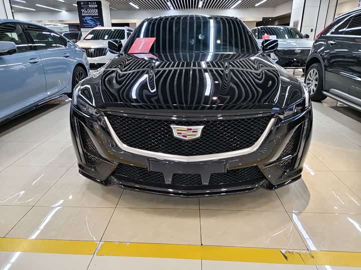 Фото 2 - Cadillac CT5