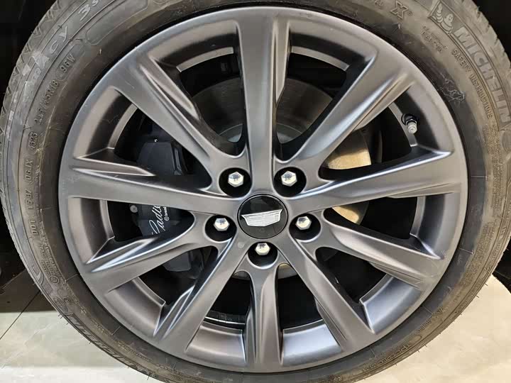 Фото 4 - Cadillac CT5