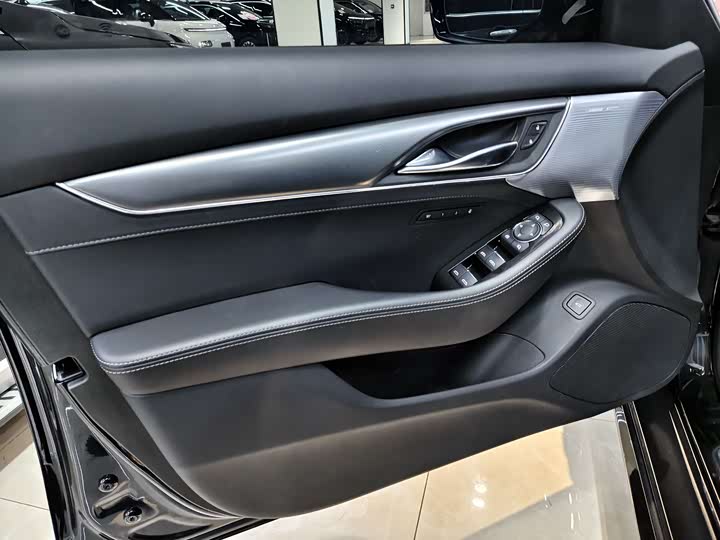 Фото 5 - Cadillac CT5