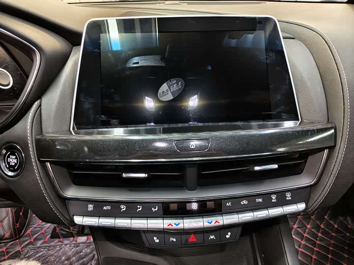 Фото 8 - Cadillac CT5