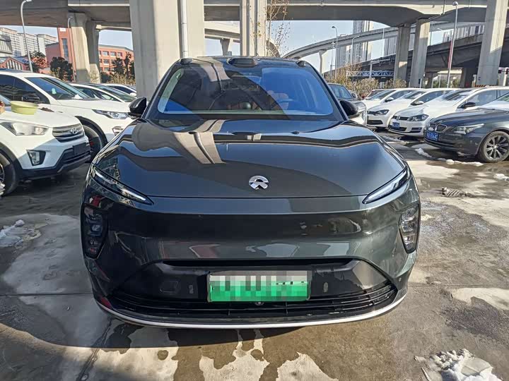 Фото 2 - Nio ES8